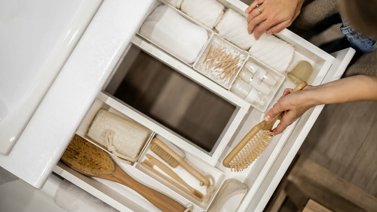 Decluttering Inspiration: “Have nothing in your house that you do not know to be useful, or believe to be beautiful.” ― William Morris